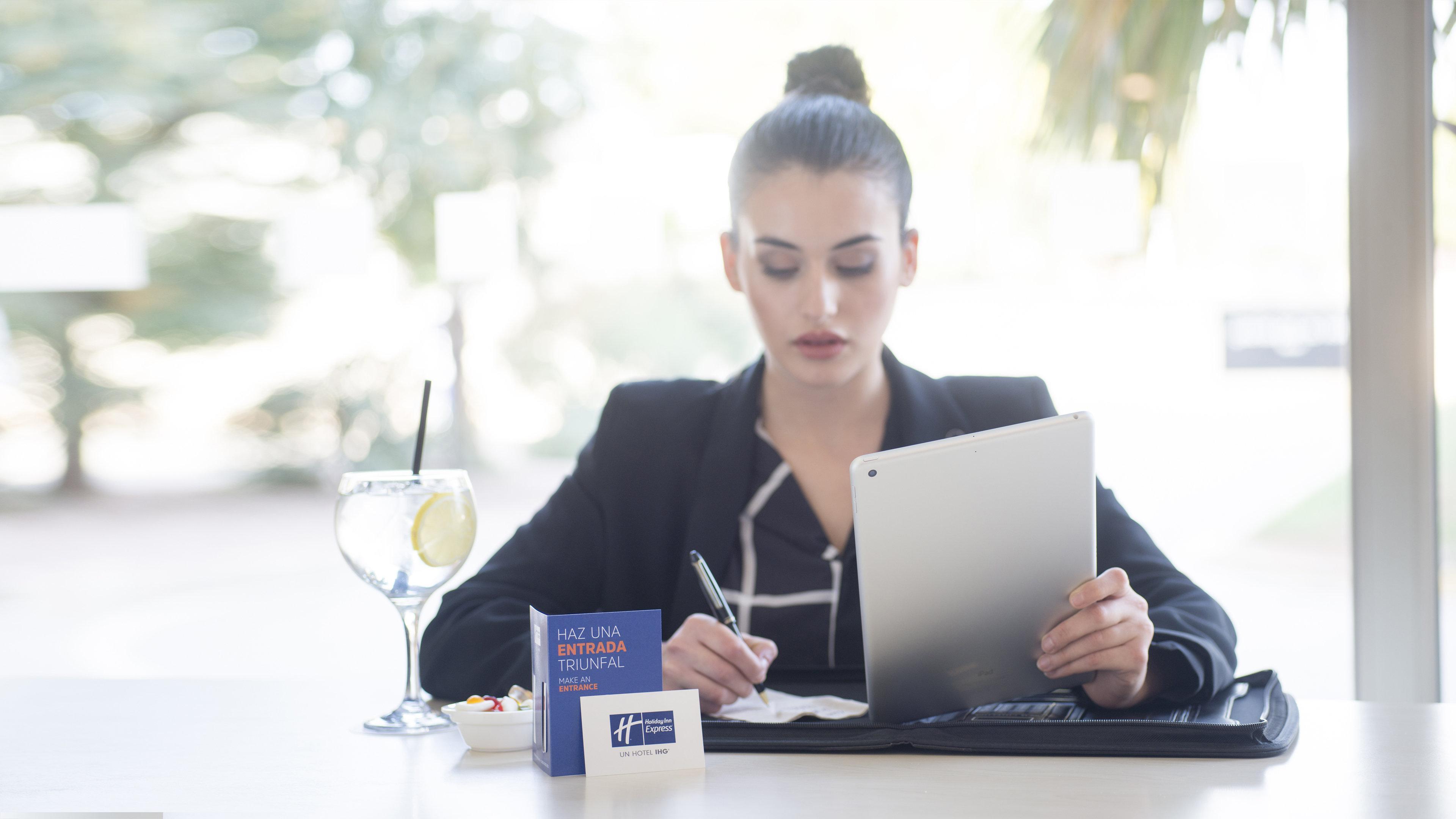 Hotel Holiday Inn Express Madrid-Rivas By Ihg Zewnętrze zdjęcie