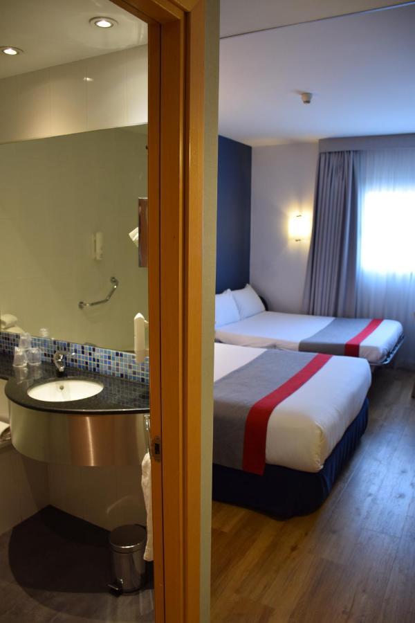 Hotel Holiday Inn Express Madrid-Rivas By Ihg Zewnętrze zdjęcie